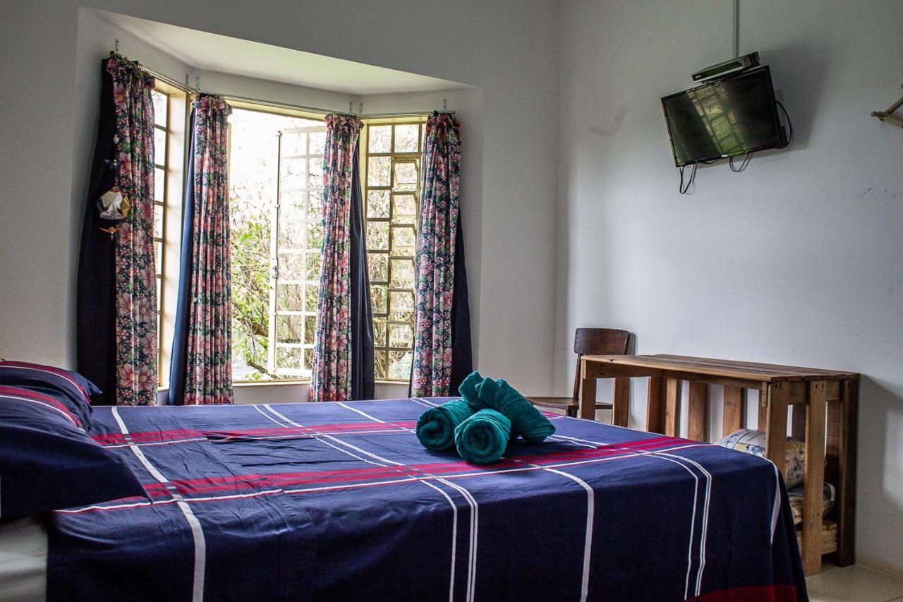 Sitio Girassol Hostel Caconde Kültér fotó