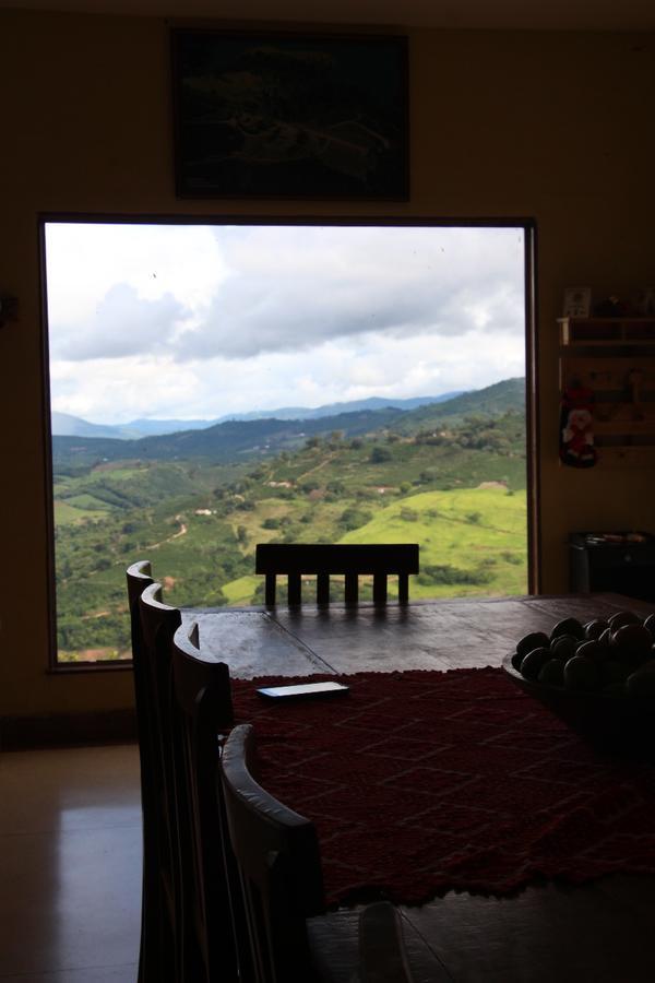Sitio Girassol Hostel Caconde Kültér fotó